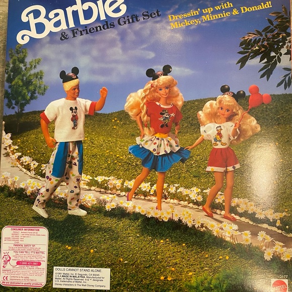 Doll set - Picture 2 of 2